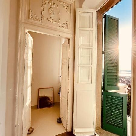Antica Dimora La Madonnina, Residenza Storica Con Vista Incantevole A Cagliari Apartment Bagian luar foto